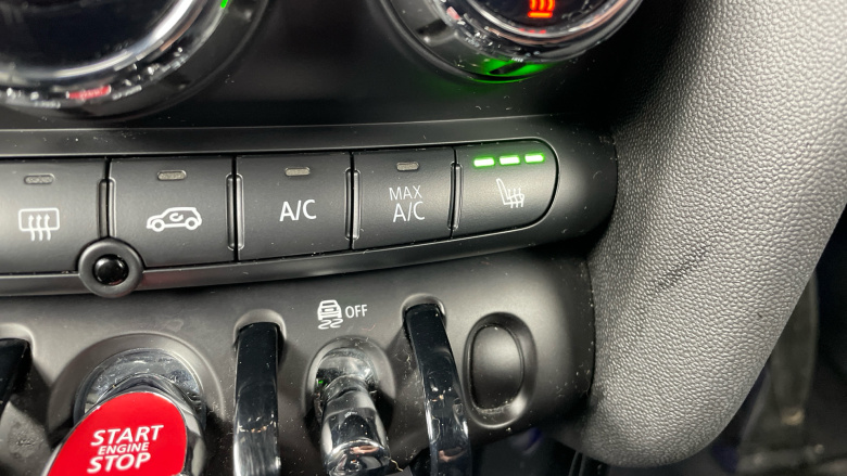 MINI Hatchback 2.0 Cooper S Sport II 3dr Petrol Hatchback